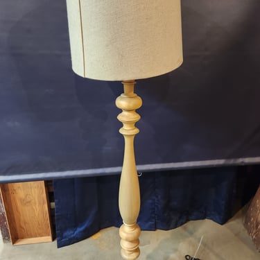 Contemporary Wooden Floor Lamp 15" x 61"