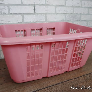 Vintage Rubbermaid Plastic Pink Basket Weave Laundry Basket 
