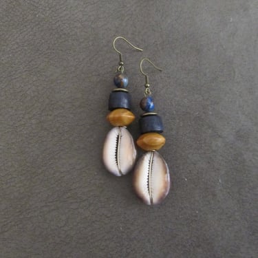 Cowrie shell earrings, wood earrings, African jewelry, Afrocentric earrings, seashell, chunky earrings, exotic ethnic earrings, navy blue 