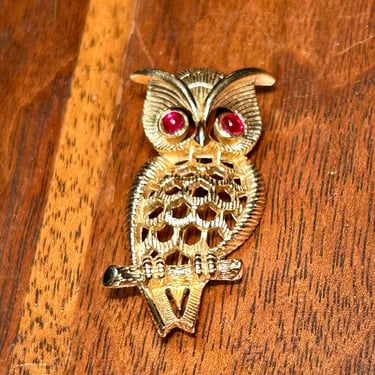 Vintage Owl Brooch Red Eyes Gold Tone Metsl Avon Retro Jewelry 