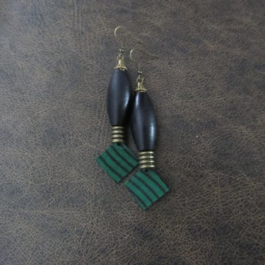 African print Ankara earrings, wooden earrings, bold statement earrings, Afrocentric batik earrings, patterned fabric earrings green 