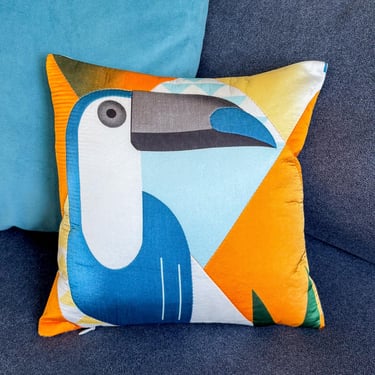 Modern Tropical Pillow Geometric Toucan Print Home Decor Living Room Accent Pillow Bird Design Tropical Style Square Cushion | Ellemichelle 