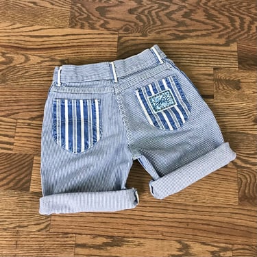 Chic Pinstriped Bermuda Jean Shorts / Size 21 22 XXS 