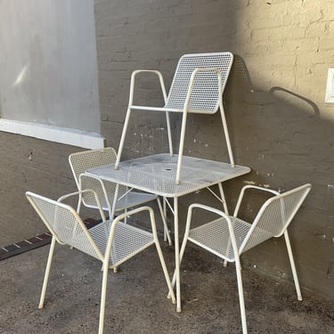 Patio Table & Chairs Set