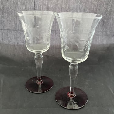 Set of 2 Vintage Art Deco Floral Etched Crystal 4 OZ Goblets, Tall, Red Base Foot, Mid Century Modern Sherry Port Amaro Cordial Wine Glasses 