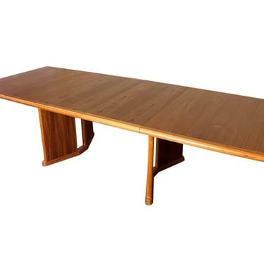 Danish Modern Teak Extending Dining Table With Two Extension Leaves Seats 12 By Ansager Mobler 