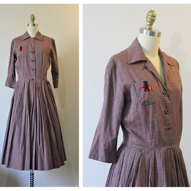 Vintage 1940s 50s Gray Coral Red Check Print Cotton Day Dress Fit & Flare  // Modern Size US 4 6 Small 