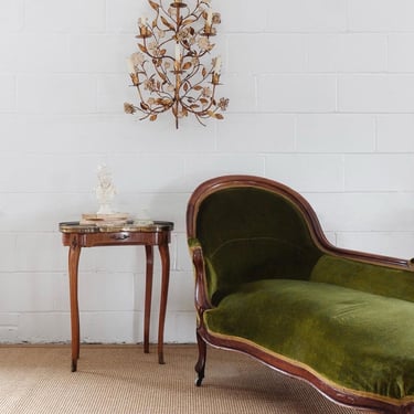 19th century Louis Philippe walnut and green velvet chaise longue