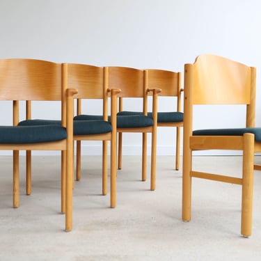 Set of 4 or 5 Blonde Danish Mid Century Modern Dining Chairs 