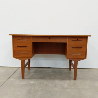Vintage Danish Mid Century Modern Teak Desk 