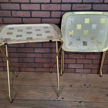 Vintage Pair of Cal Dak Metal White Geometric Square TV Trays 