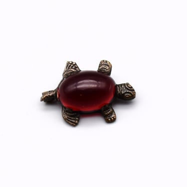 Little 50's brass & lucite turtle scatter pin, whimsical red plastic shell metal terrapin c clasp brooch 