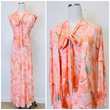 1970s Vintage Leslie J Peach Floral Three Piece Set / 70s / Seventies Jacket Knit Tank and Maxi Skirt / Small 