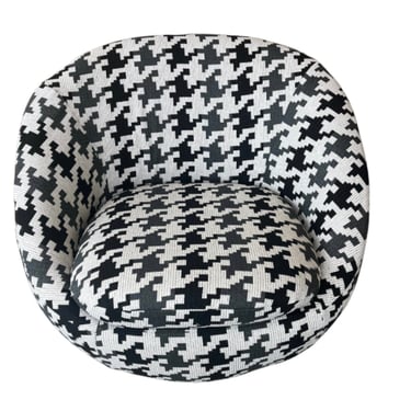 Black and White Houndstooth Chair