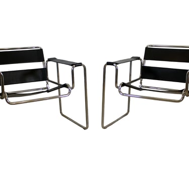 Mid Century Modern Style Contemporary Pair of Black Wassily Style Chairs 