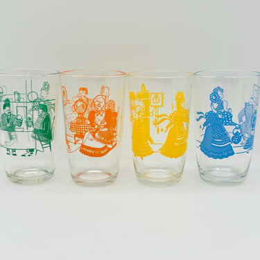 Set of 4 1950's Swanky Swigs Kiddy / Juice Vintage Glasses Bustling Betty, Edwardian Lady Scenes by LeChalet