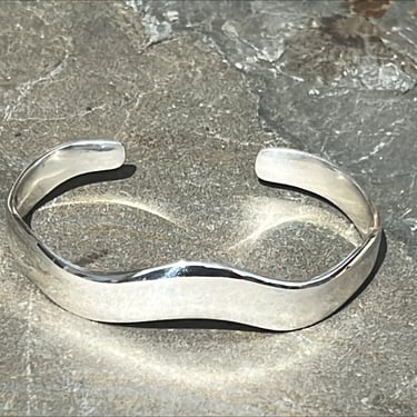 Vintage Mexico Sterling Silver Wavy Edge Shiny Cuff Bracelet 