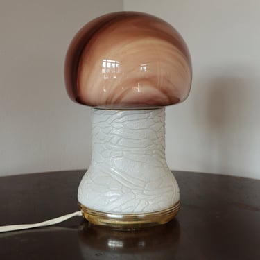 Vintage Mushroom Table Lamp Retro Glass Shade Art Deco Mid-Century Modern Lighting Home Decor Bedside Lamp Ambient Light Collectible Piece 