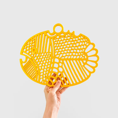 Dansk Gourmet Designs Melamine Yellow Fish Trivet by Gunnar Cyren Made in Denmark 