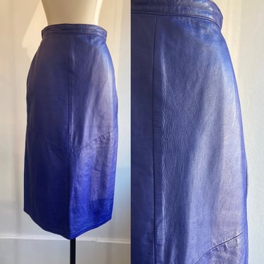 Nice 80s Vintage PURPLE LEATHER PENCIL  Skirt / Deep Back Vent / S 