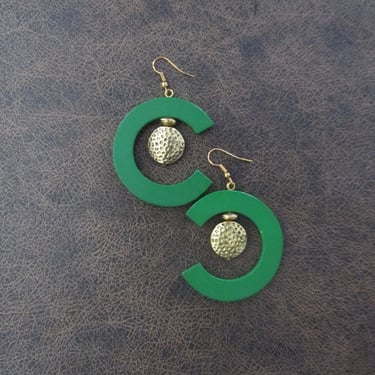 Green wooden and gold geometric earrings 
