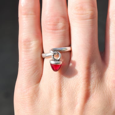Cute Sterling Silver Red Sugarloaf Dangle Ring, Stacking Charm Ring, Vintage Jewelry, Size 6 US 