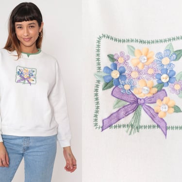 90s Floral Sweatshirt White Embroidered Flower Sweater Double Collar Crewneck Pullover Girly Kawaii Slouchy Vintage 1990s Petite Large L 