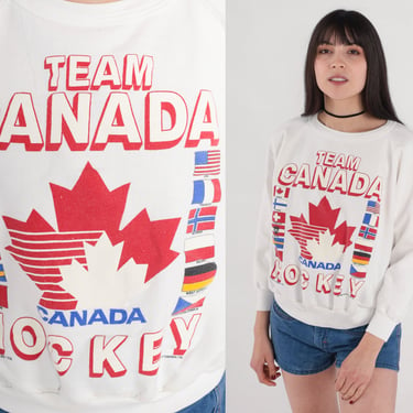 Team Canada Hockey Sweatshirt 80s Canadian Ice Hockey Sweatshirt Retro Winter Sports Maple Leaf Flag Graphic Shirt Vintage 1980s Small S 