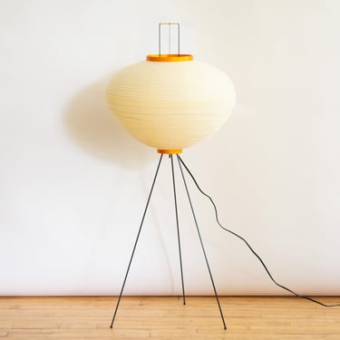 Noguchi Akari 10A Floor Lamp