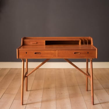 Mid Century Teak Writing Desk by Arne Wahl Iversen for Vinde Møbelfabrik 