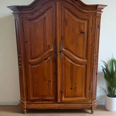 Vintage Armoire  MF269-12