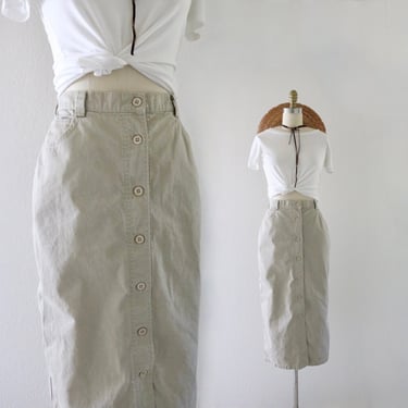 button front beige skirt 26-28 