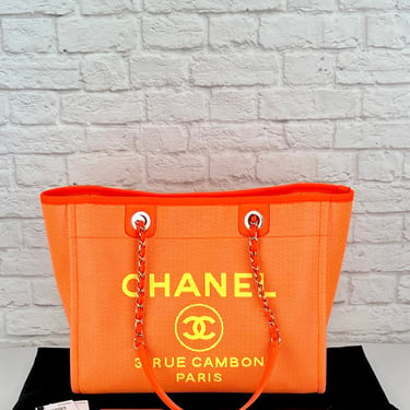 Chanel 21 S Large Shopping Tote 30CM, Neon Orange, New With Tags