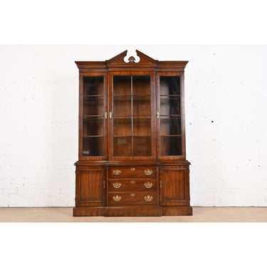 Drexel Heritage Georgian Carved Mahogany Lighted Breakfront Bookcase Cabinet