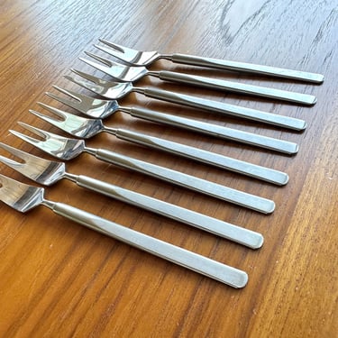 Obelisk cocktail forks by Copenhagen Cutlery Denmark / set of 8 small seafood forks / Danish modern stainless flatware by Erik Herlow 
