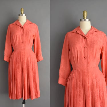 1950s vintage Peach Pink Silk Dynasty Pleated Full Skirt Shirt Dress | Small Medium 