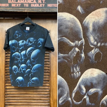 Vintage 1990’s Skull Pile “Liquid Blue” Style Cotton Tee Shirt, 90’s Skull Print, 90’s T Shirt, 90’s Tee Shirt, Vintage Clothing 