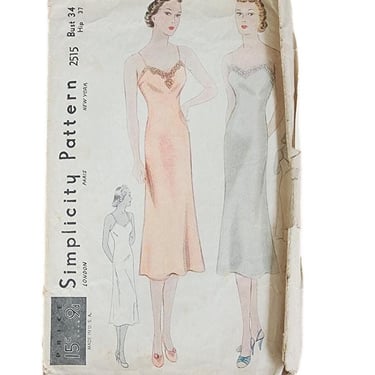 1930s Sewing Pattern: Bias Slip Dress Simplicity 2515 