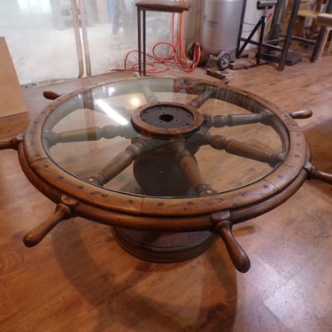 ws/Ship Wheel Table, Wooden with Brass Accents, Glass Top