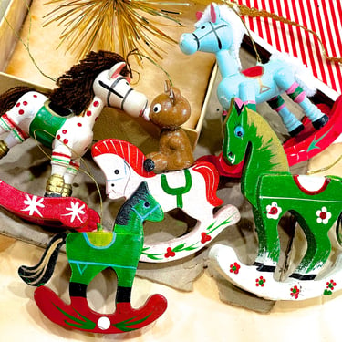 VINTAGE: 5pcs - Wooden Horse Ornaments - Holiday, Christmas - Crafts - SKU Tub-399-00034596 