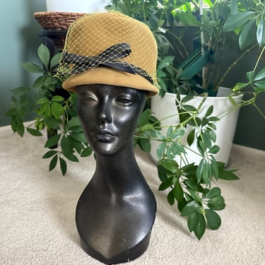 Vintage forest green faux fur felt bucket hat size 21.5” Sears Fashion Millinery Vintage Forest Green Faux Fur Felt Bucket Hat Size 21.5  main image 4