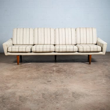 Mid Century Danish Modern Sofa Couch Vejen Møbelfabrik 4 Seat Oak Denmark White