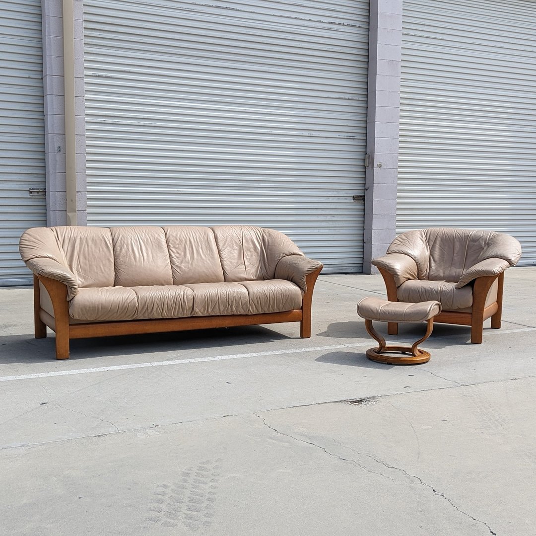 Leather Lounge Ekornes Leather Sofa Ekornes Stressless Sofa Brown