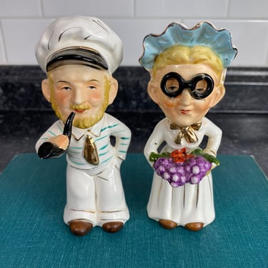 Vintage Skipper and Mary Ann Salt & Pepper Shakers, Tall Sailor Bride Wedding, Smoking Pipe Round Glasses Gold Gilded 60s Sailor Bride Groom 
