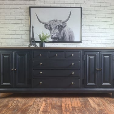 Available!! Charcoal Country modern Sideboard / Tv stand / dresser 