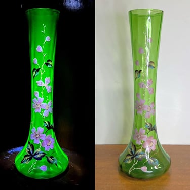 Antique Art Nouveau Victorian Bohemian Uranium Glass Hand Painted Vase Optic Rib 