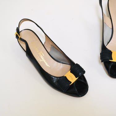 Vintage Salvatore Ferragamo Black Low Heel Flats Shoes 8 AA Black Patent Leather Sling Back Peep Toe Shoes Vintage Ferragamos Made in Italy 