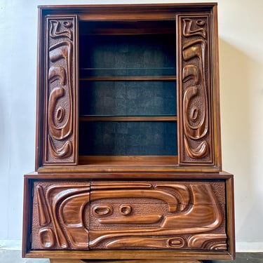MCM Pulaski Oceanic Contour70 Witco style china cabinet credenza 