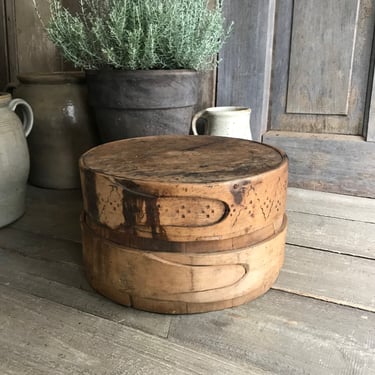 Rustic Wood Storage Box, Lidded, Folk Art, Primitive, European Farmhouse Cuisine, Garden, Greenhouse 