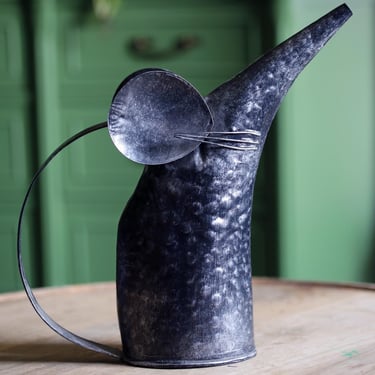 Tin Mouse Watering Can – Whimsical Vintage-Style Garden Decor | 13" Tall Metal Mouse Pitcher | Quirky Rustic Home Accent 
